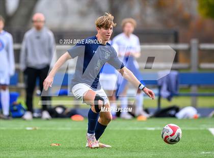 Thumbnail 1 in Holderness @ Pingree photogallery.