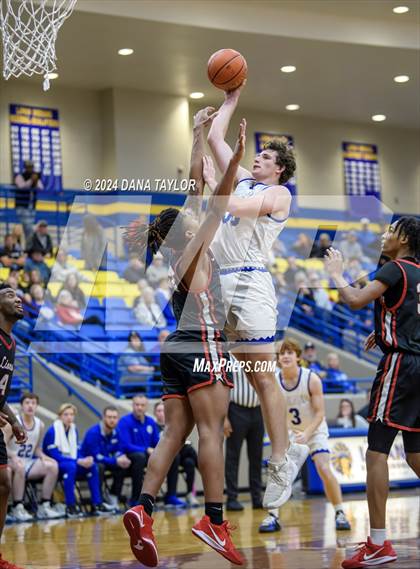 Thumbnail 1 in Kountze vs Lipan (HD Howard Classic) photogallery.