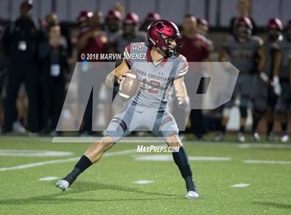 Thumbnail 2 in Oaks Christian vs. Alemany photogallery.