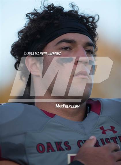 Thumbnail 3 in Oaks Christian vs. Alemany photogallery.
