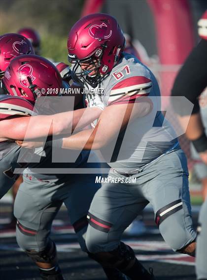 Thumbnail 3 in Oaks Christian vs. Alemany photogallery.