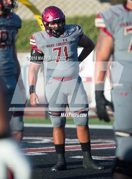 Thumbnail 1 in Oaks Christian vs. Alemany photogallery.