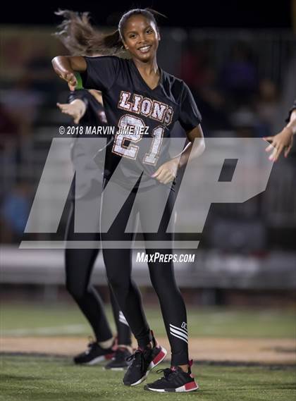 Thumbnail 1 in Oaks Christian vs. Alemany photogallery.
