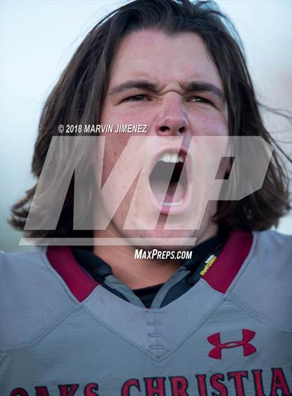 Thumbnail 1 in Oaks Christian vs. Alemany photogallery.