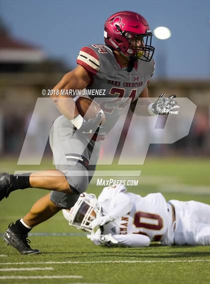 Thumbnail 1 in Oaks Christian vs. Alemany photogallery.