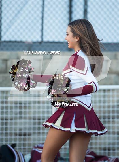 Thumbnail 3 in Oaks Christian vs. Alemany photogallery.
