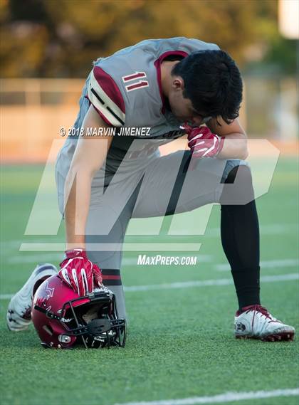 Thumbnail 3 in Oaks Christian vs. Alemany photogallery.