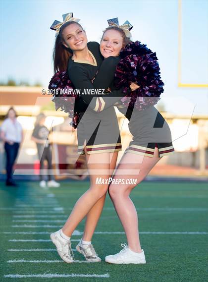 Thumbnail 3 in Oaks Christian vs. Alemany photogallery.