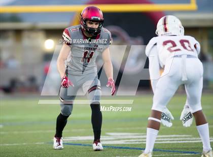 Thumbnail 3 in Oaks Christian vs. Alemany photogallery.