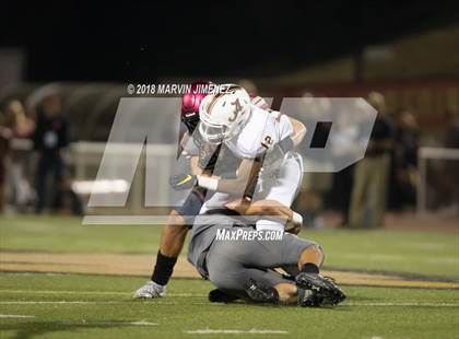 Thumbnail 3 in Oaks Christian vs. Alemany photogallery.