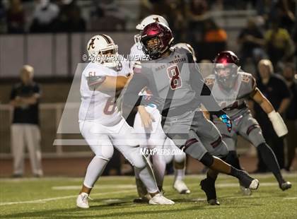 Thumbnail 1 in Oaks Christian vs. Alemany photogallery.