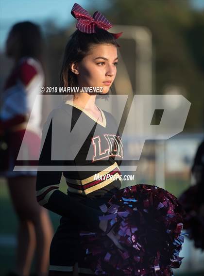 Thumbnail 3 in Oaks Christian vs. Alemany photogallery.