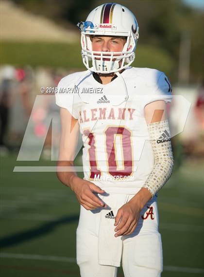 Thumbnail 2 in Oaks Christian vs. Alemany photogallery.