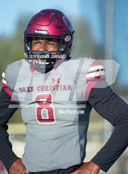 Thumbnail 2 in Oaks Christian vs. Alemany photogallery.