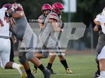 Thumbnail 1 in Oaks Christian vs. Alemany photogallery.