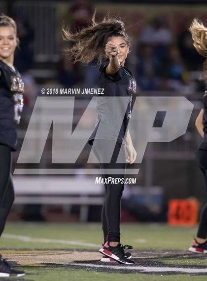 Thumbnail 3 in Oaks Christian vs. Alemany photogallery.