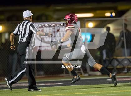 Thumbnail 3 in Oaks Christian vs. Alemany photogallery.