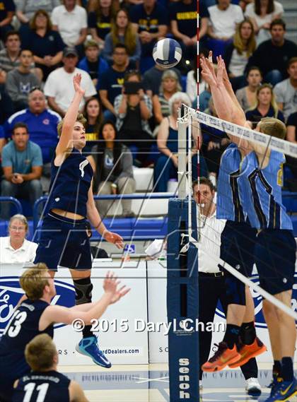 Thumbnail 3 in Quartz Hill vs. El Segundo photogallery.