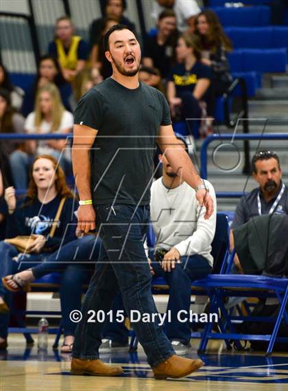 Thumbnail 1 in Quartz Hill vs. El Segundo photogallery.