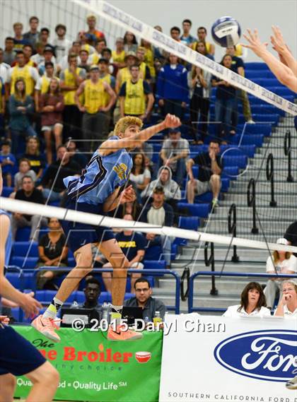 Thumbnail 2 in Quartz Hill vs. El Segundo photogallery.