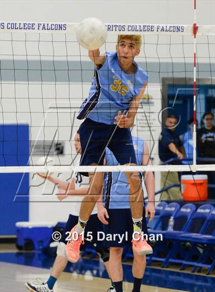 Thumbnail 1 in Quartz Hill vs. El Segundo photogallery.