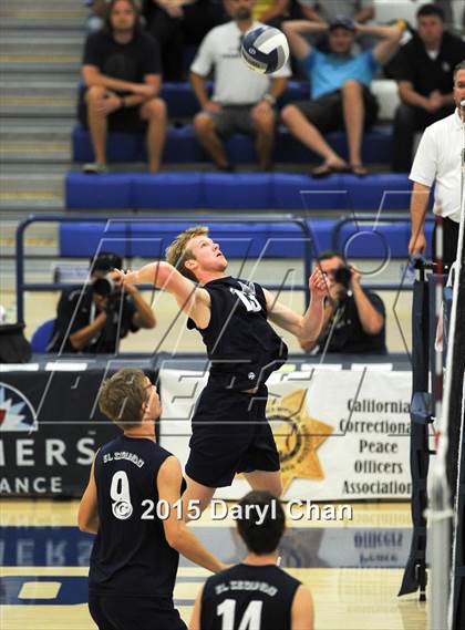 Thumbnail 1 in Quartz Hill vs. El Segundo photogallery.