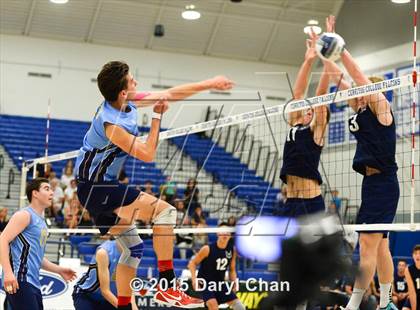 Thumbnail 1 in Quartz Hill vs. El Segundo photogallery.