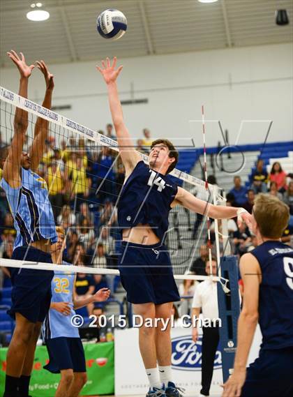 Thumbnail 1 in Quartz Hill vs. El Segundo photogallery.