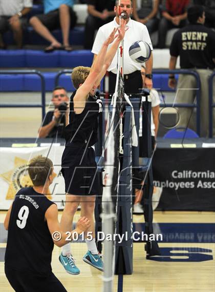 Thumbnail 3 in Quartz Hill vs. El Segundo photogallery.