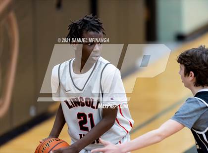 Thumbnail 3 in Lincoln Southeast @ Lincoln High photogallery.