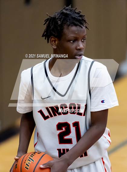 Thumbnail 2 in Lincoln Southeast @ Lincoln High photogallery.