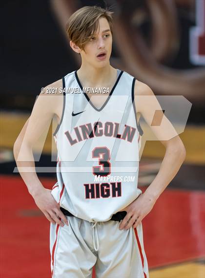Thumbnail 2 in Lincoln Southeast @ Lincoln High photogallery.