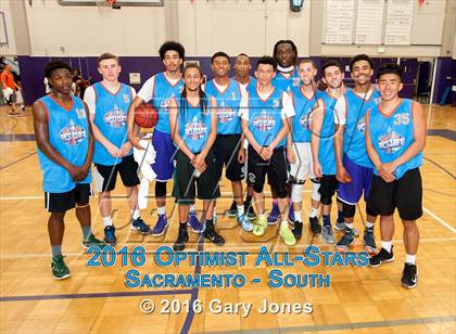 Thumbnail 2 in 2016 Sacramento Optimist All-Stars North vs South photogallery.