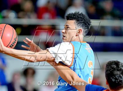 Thumbnail 3 in 2016 Sacramento Optimist All-Stars North vs South photogallery.