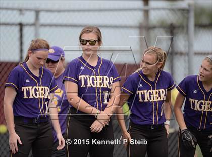 Thumbnail 2 in Assumption vs Benton (LHSAA 4A 2nd Round Playoff) photogallery.