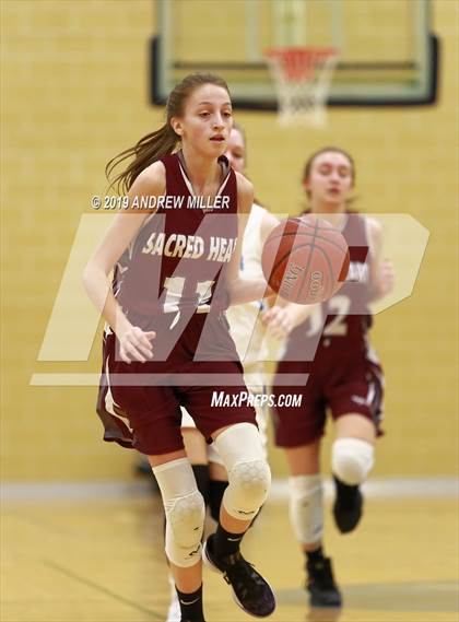 Thumbnail 2 in Sacred Heart Academy vs. Mount St. Mary Academy (MMHSAA Class A Final) photogallery.