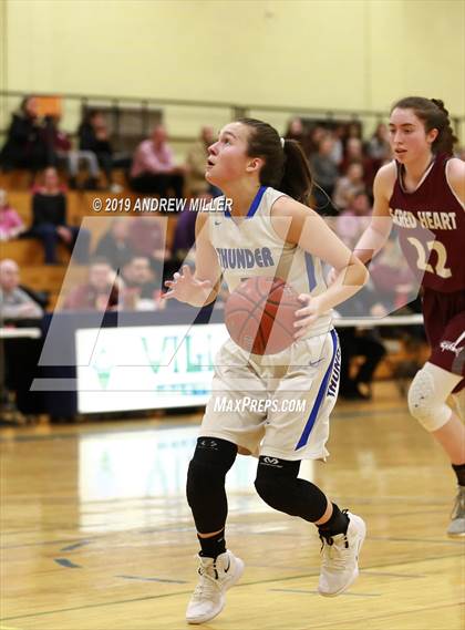Thumbnail 2 in Sacred Heart Academy vs. Mount St. Mary Academy (MMHSAA Class A Final) photogallery.