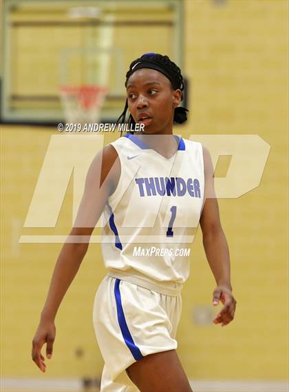 Thumbnail 3 in Sacred Heart Academy vs. Mount St. Mary Academy (MMHSAA Class A Final) photogallery.