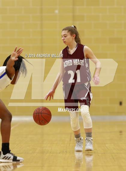 Thumbnail 1 in Sacred Heart Academy vs. Mount St. Mary Academy (MMHSAA Class A Final) photogallery.