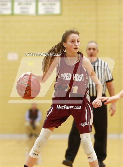Thumbnail 2 in Sacred Heart Academy vs. Mount St. Mary Academy (MMHSAA Class A Final) photogallery.