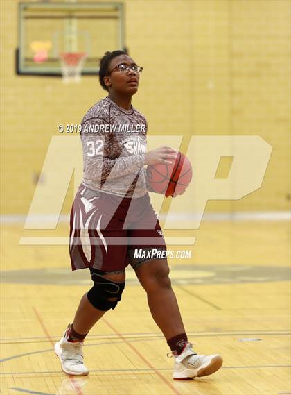 Thumbnail 2 in Sacred Heart Academy vs. Mount St. Mary Academy (MMHSAA Class A Final) photogallery.