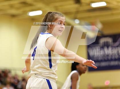 Thumbnail 3 in Sacred Heart Academy vs. Mount St. Mary Academy (MMHSAA Class A Final) photogallery.