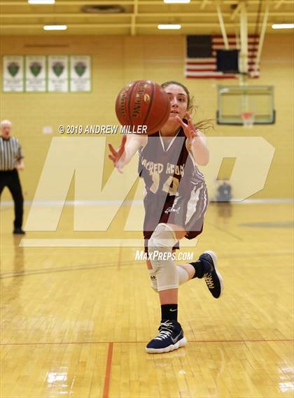 Thumbnail 3 in Sacred Heart Academy vs. Mount St. Mary Academy (MMHSAA Class A Final) photogallery.