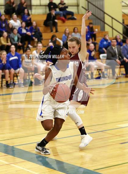 Thumbnail 2 in Sacred Heart Academy vs. Mount St. Mary Academy (MMHSAA Class A Final) photogallery.