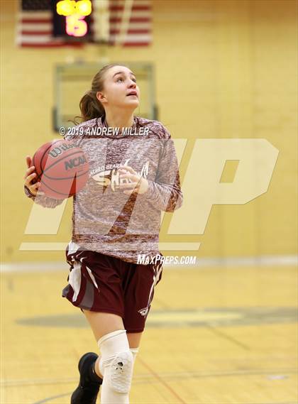Thumbnail 1 in Sacred Heart Academy vs. Mount St. Mary Academy (MMHSAA Class A Final) photogallery.