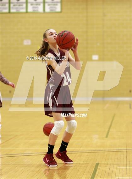 Thumbnail 3 in Sacred Heart Academy vs. Mount St. Mary Academy (MMHSAA Class A Final) photogallery.