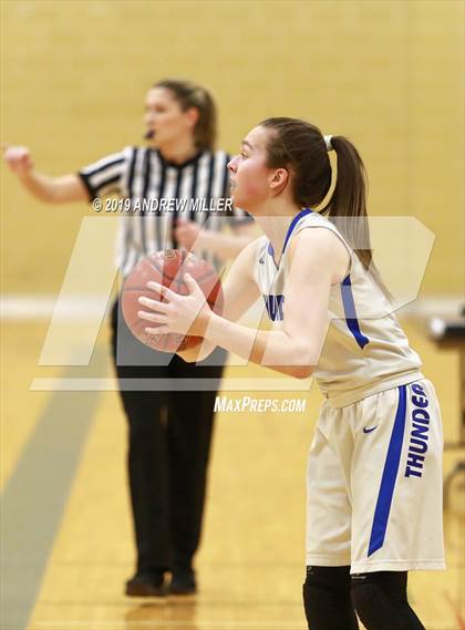 Thumbnail 2 in Sacred Heart Academy vs. Mount St. Mary Academy (MMHSAA Class A Final) photogallery.