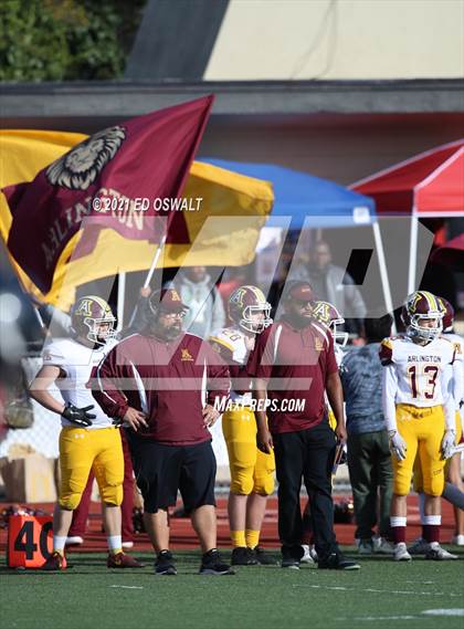 Thumbnail 1 in Arlington @ Salesian College Preparatory (CIF State 6-A Championship) photogallery.
