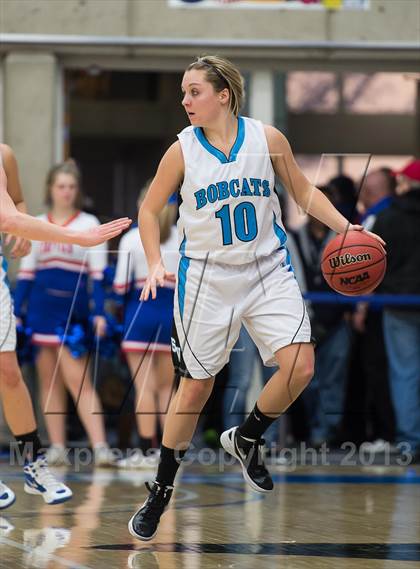 Thumbnail 1 in Sky View vs. Timpview (UHSAA 4A Semifinal) photogallery.