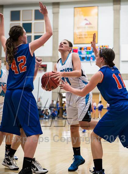 Thumbnail 3 in Sky View vs. Timpview (UHSAA 4A Semifinal) photogallery.